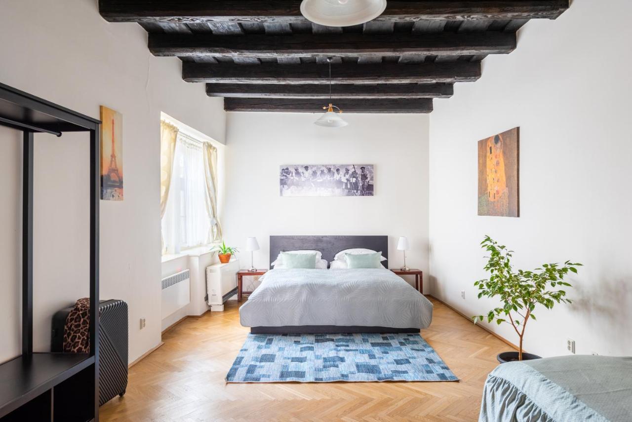St. George Apartments Praha Eksteriør bilde