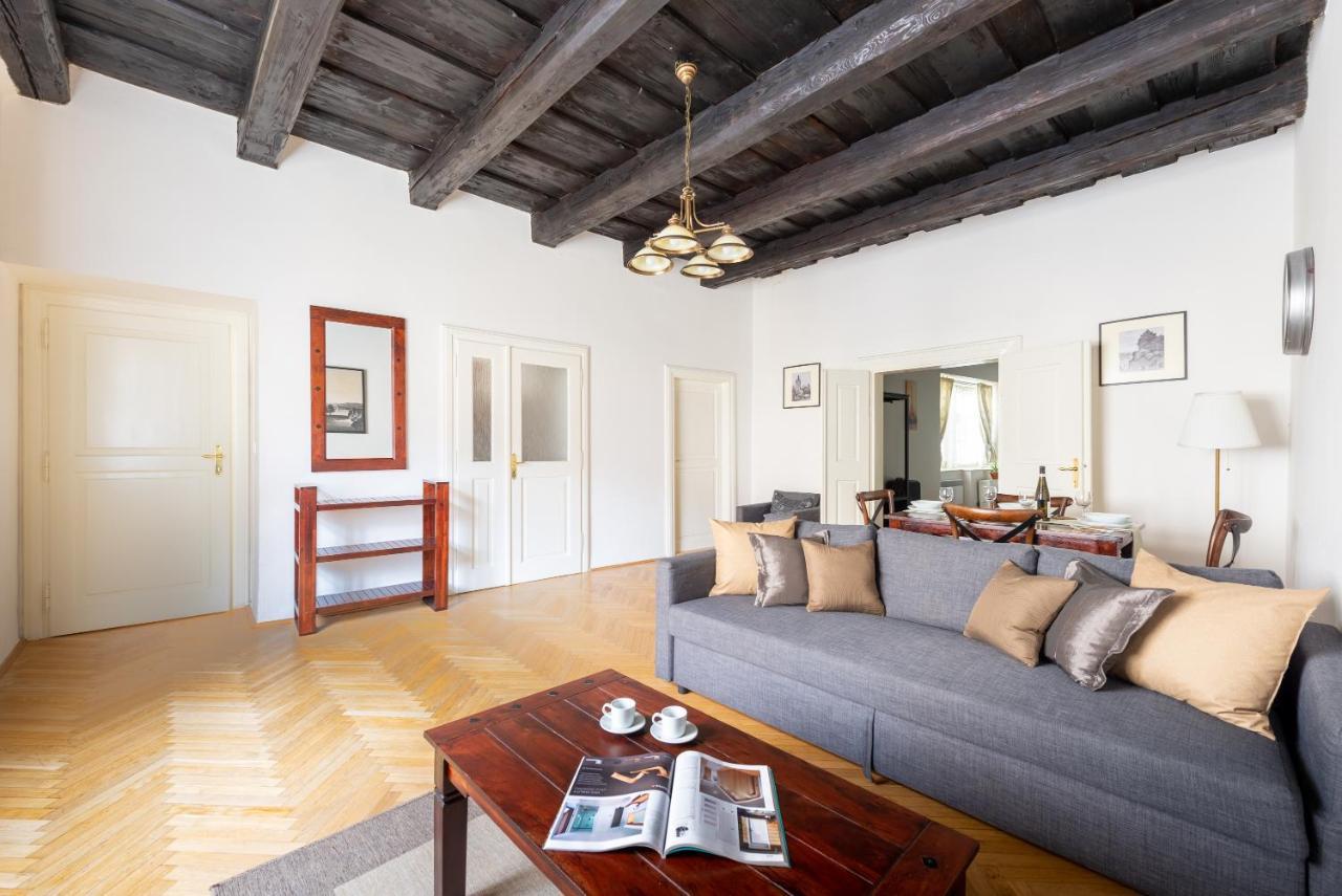 St. George Apartments Praha Eksteriør bilde