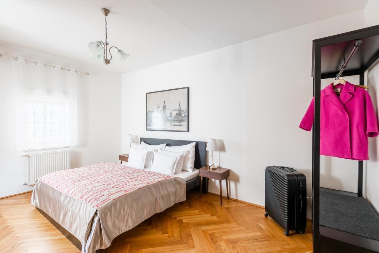 St. George Apartments Praha Eksteriør bilde