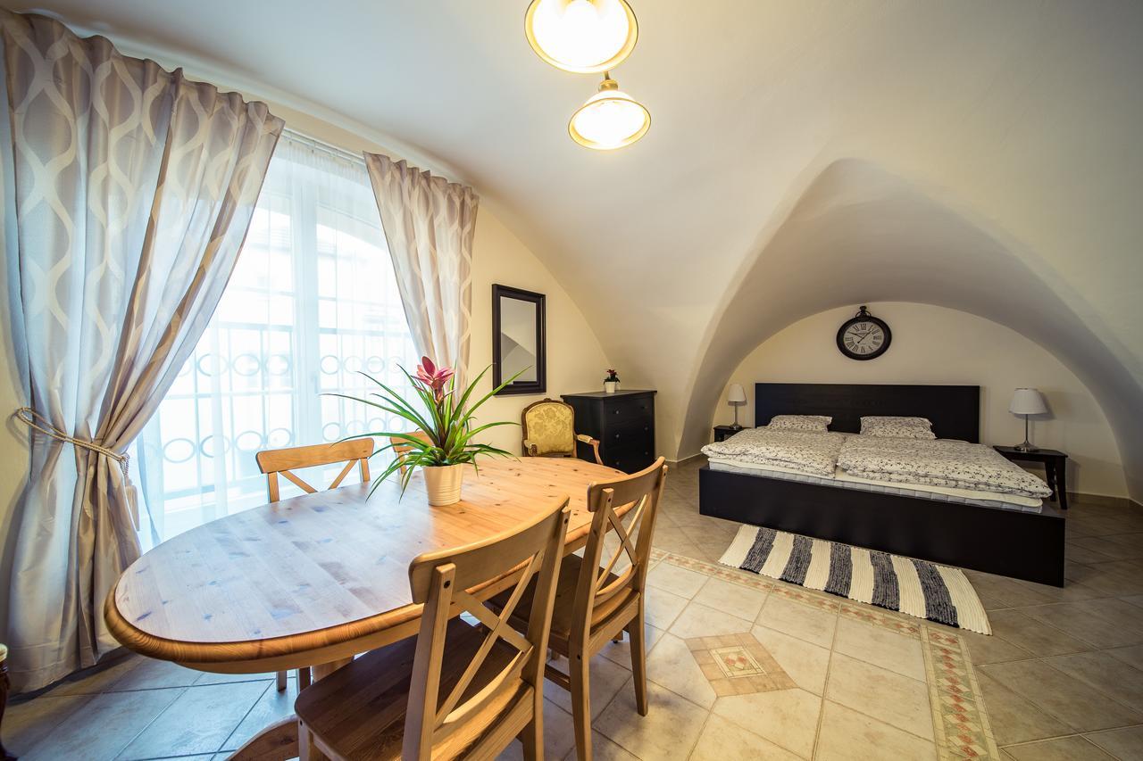 St. George Apartments Praha Eksteriør bilde